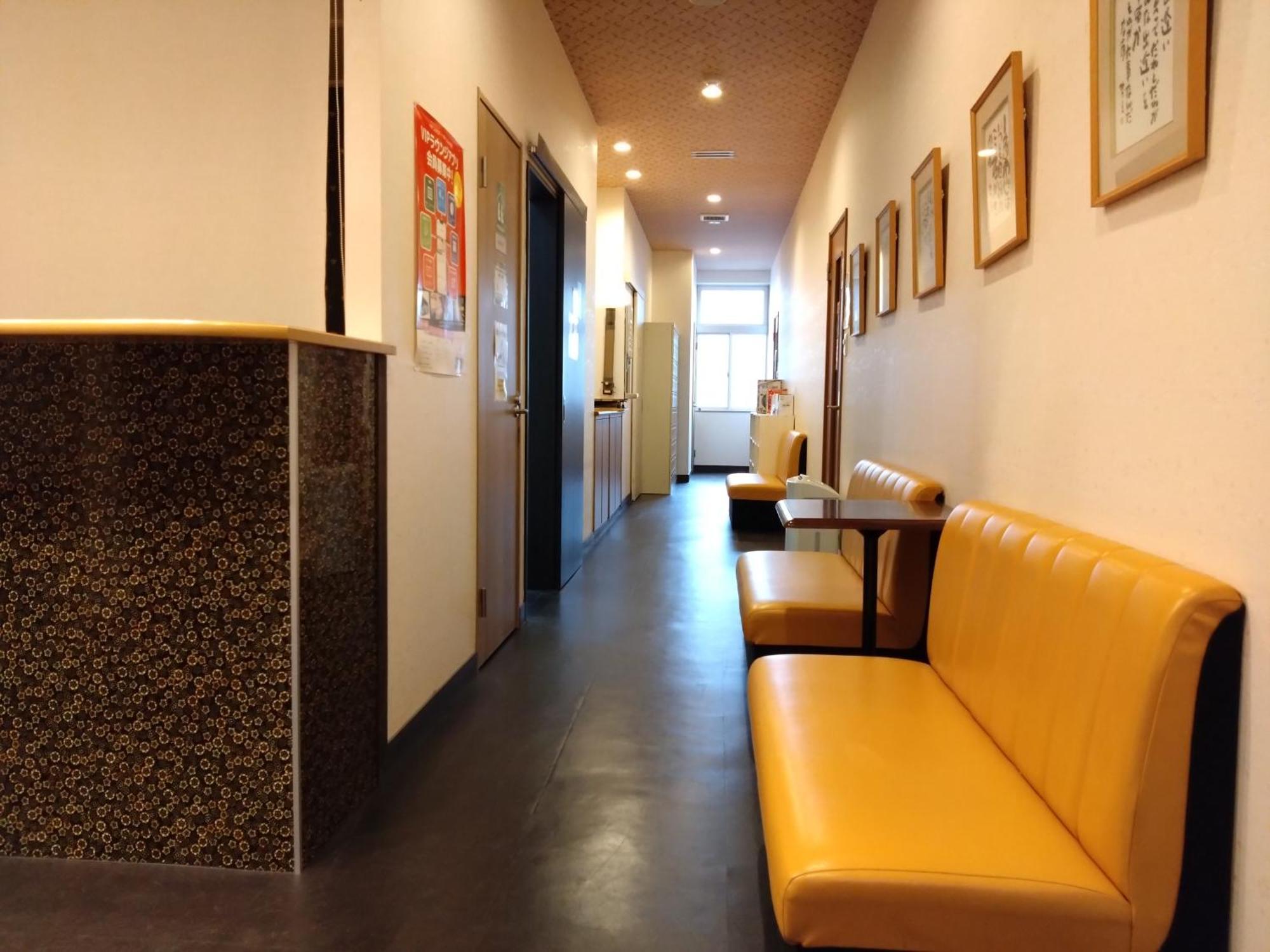 Cafe&Hostel Kimi To Ichigo Osaka Eksteriør billede