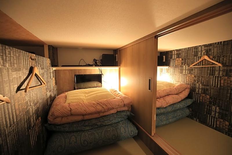 Cafe&Hostel Kimi To Ichigo Osaka Eksteriør billede